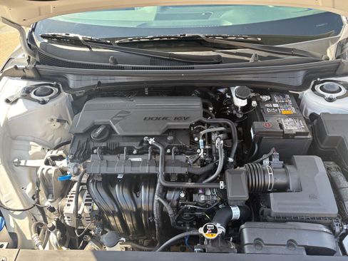 Used 2025 Kia K4 LXS image 31