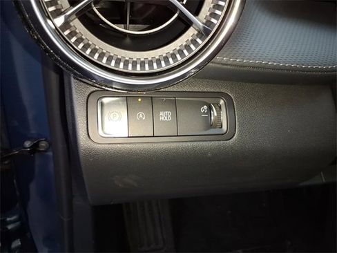 New 2026 Chevrolet Equinox LT image 10