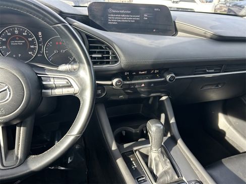Used 2020 MAZDA MAZDA3 Sedan w/ Select Package image 17