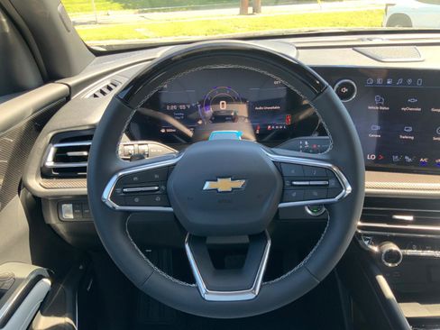 New 2026 Chevrolet Traverse High Country AWD/4WD image 18