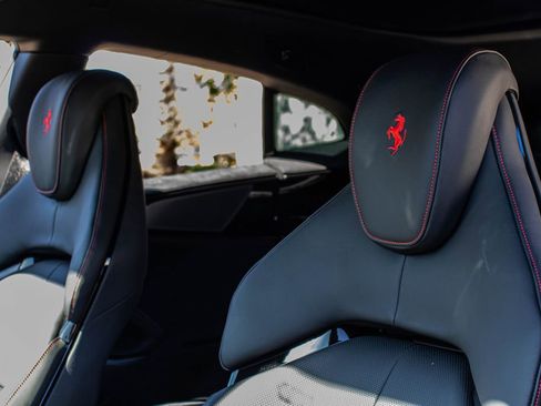 Used 2024 Ferrari Purosangue AWD/4WD image 46