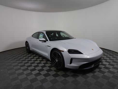 New 2025 Porsche Taycan RWD image 9