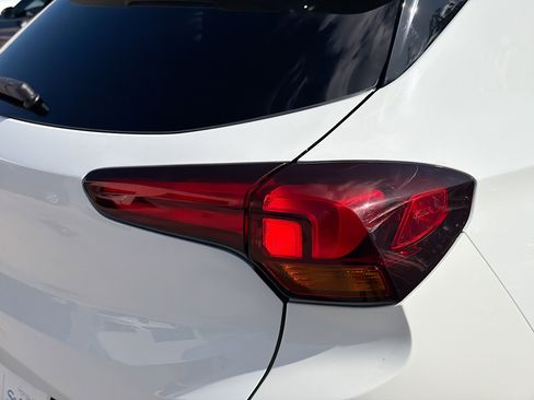 Used 2022 Buick Encore GX Select image 26