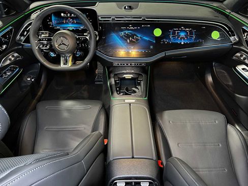 New 2026 Mercedes-Benz E 53 AMG e 4MATIC Sedan image 39