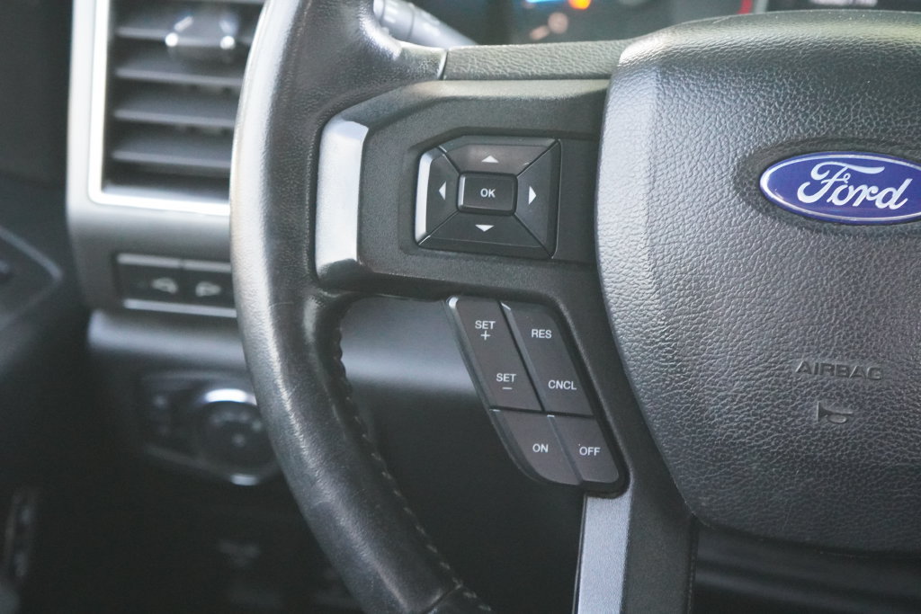 Used 2018 Ford F150 XLT w/ Equipment Group 302A Luxury AWD/4WD image 14