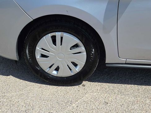 Used 2024 Mitsubishi Mirage ES FWD image 12