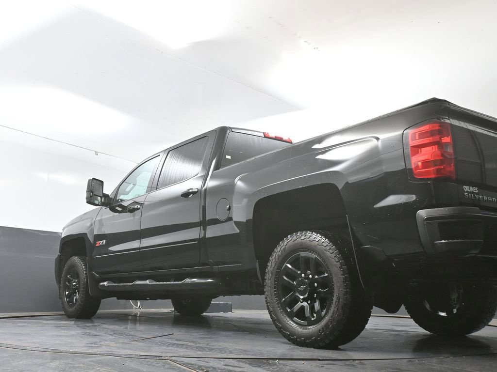Used 2016 Chevrolet Silverado 2500 LT w/ Midnight Edition AWD/4WD image 56