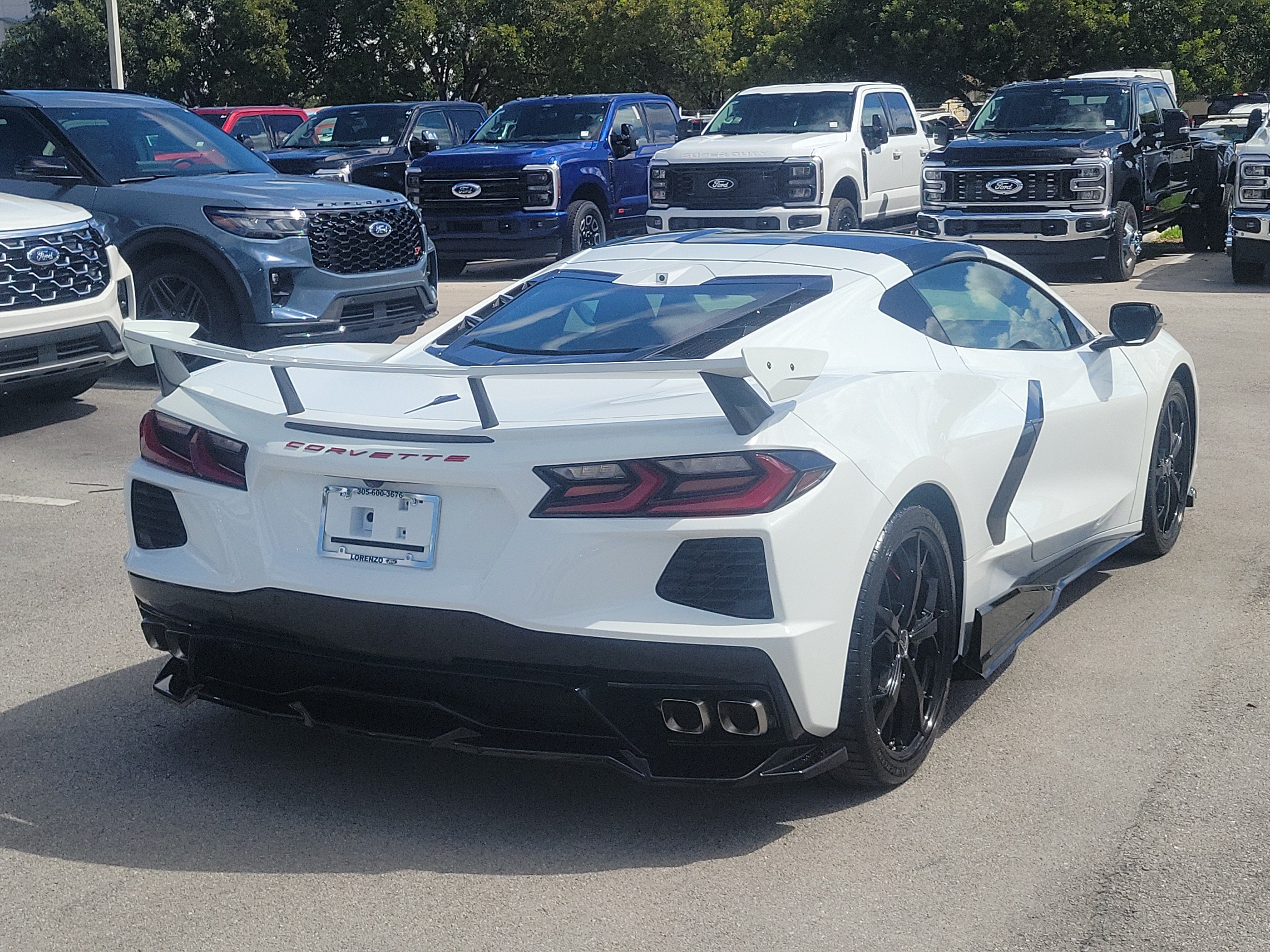 Used 2022 Chevrolet Corvette Stingray Preferred Cpe w/ Z51 Performance Package RWD image 5