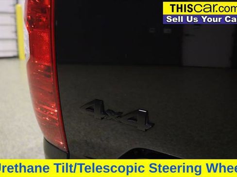 Used 2016 Toyota Tundra SR5 w/ SR5 Upgrade Package image 14