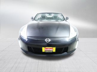 Used 2014 Nissan 370Z Roadster video 2