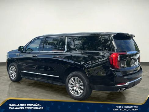 Certified 2025 GMC Yukon XL Denali AWD/4WD image 4