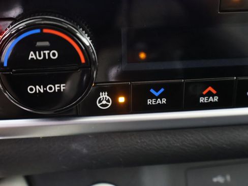 Used 2023 Nissan Rogue SL w/ SL Premium Package FWD image 50