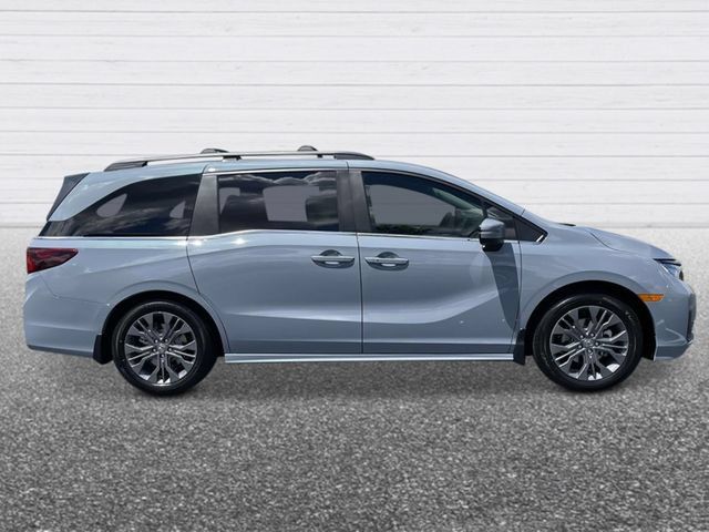 New 2027 Honda Odyssey Touring image 6