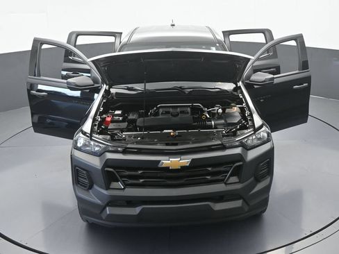 Used 2025 Chevrolet Colorado W/T w/ WT Custom Package RWD image 72