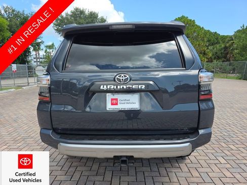 Certified 2024 Toyota 4Runner TRD Off-Road Premium w/ Moonroof Package AWD/4WD image 10