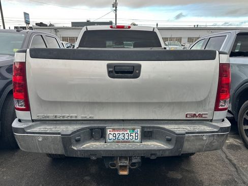 Used 2014 GMC Sierra 2500 SLE w/ SLE Preferred Package image 3