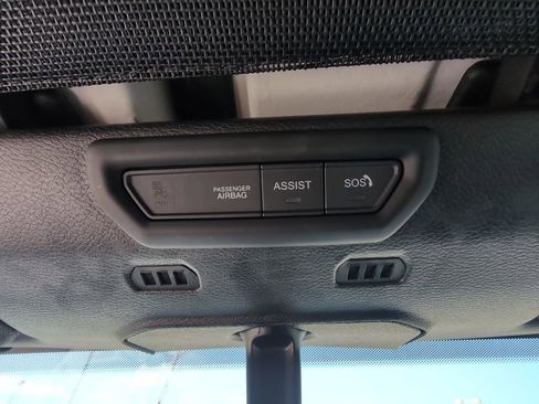 Used 2022 Jeep Wrangler Unlimited Sport image 27