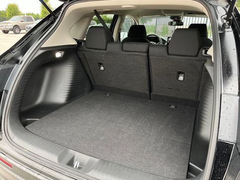 Certified 2026 Honda HR-V LX image 9