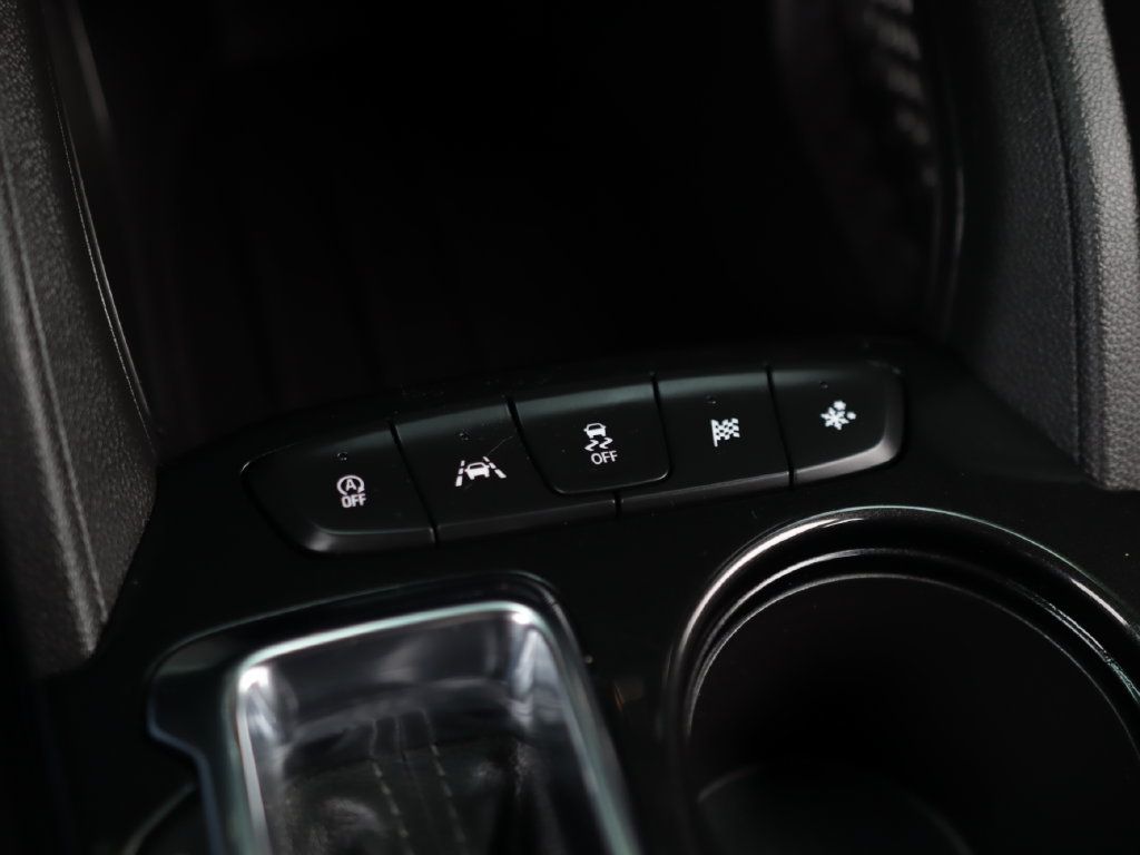 Used 2026 Chevrolet TrailBlazer LT w/ LT Cold Weather Package FWD image 16