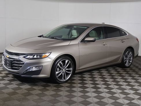 Used 2024 Chevrolet Malibu LT FWD image 9