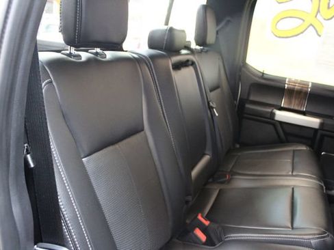 Used 2020 Ford F150 Lariat w/ Equipment Group 502A Luxury AWD/4WD image 9