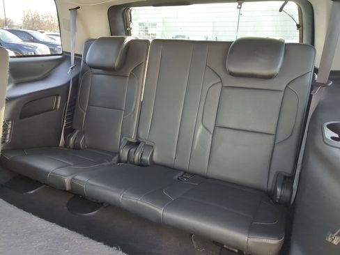 Used 2016 GMC Yukon SLT image 31