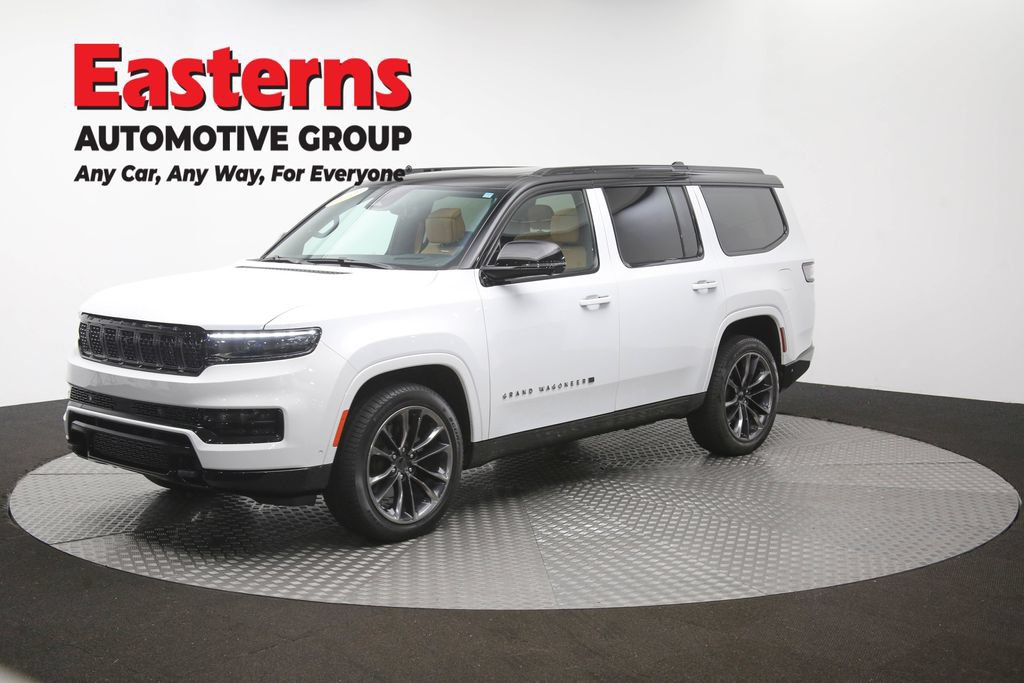 Used 2025 Jeep Grand Wagoneer Series III w/ Rear Seat Video Group 1 AWD/4WD image 62