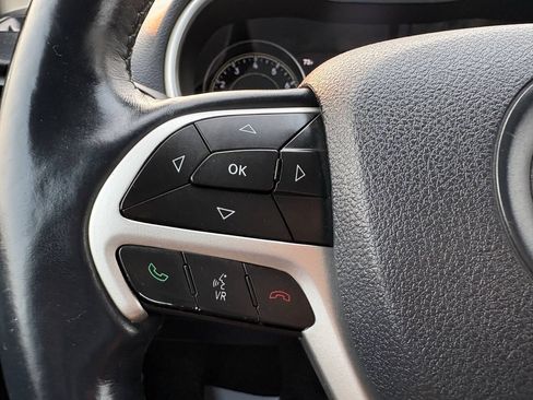 Used 2014 Jeep Cherokee Limited AWD/4WD image 31