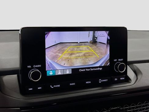 Used 2025 Honda Accord LX image 12