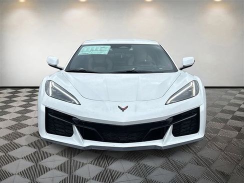 New 2026 Chevrolet Corvette E-Ray image 2