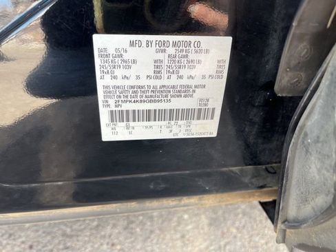 Used 2016 Ford Edge Titanium image 25