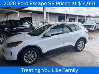Used 2020 Ford Escape SE FWD video 1