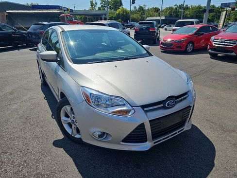 Used 2012 Ford Focus SE image 6
