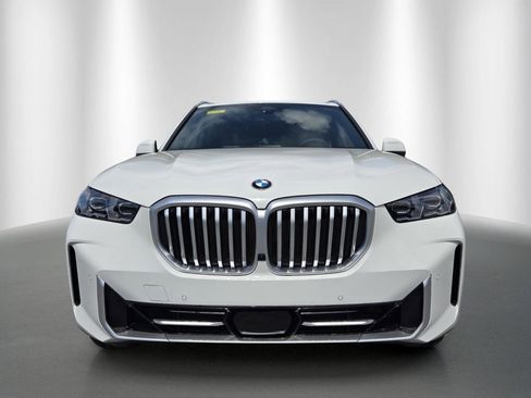 New 2026 BMW X5 sDrive40i RWD image 2
