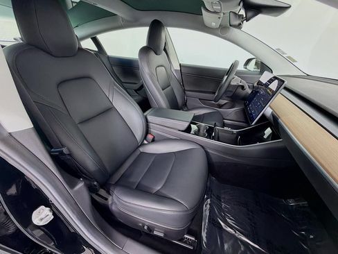 Used 2019 Tesla Model 3 Standard Range Plus RWD image 29