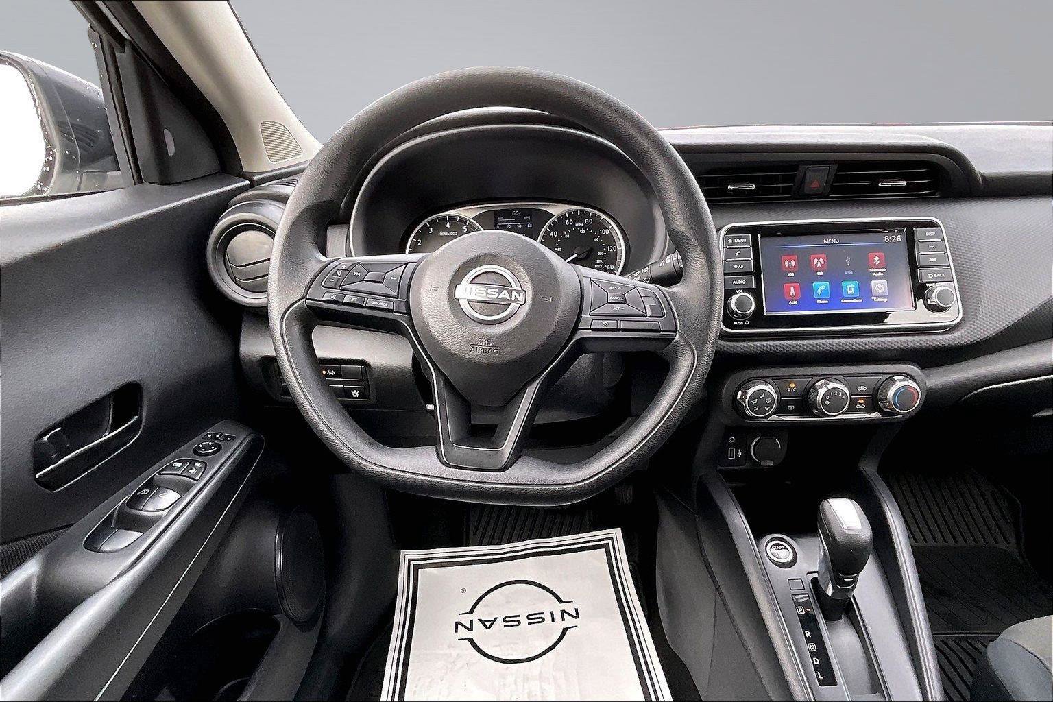 Certified 2025 Nissan Kicks Play S FWD image 6