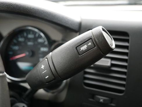 Used 2009 Chevrolet Silverado 1500 LT w/ Power Pack Plus AWD/4WD image 25