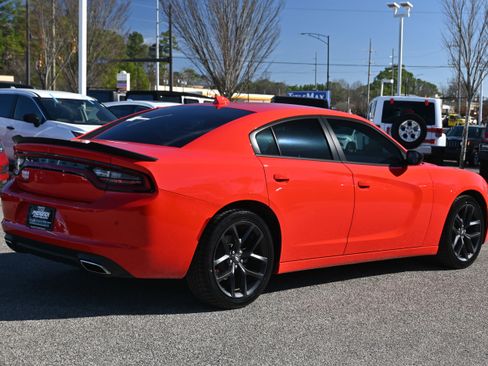 Used 2023 Dodge Charger SXT w/ Blacktop Package image 15