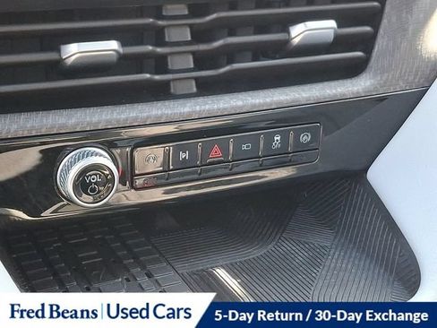 Used 2025 Ford Explorer Platinum w/ Ultimate Package AWD/4WD image 24