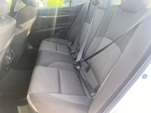 Used 2025 Toyota Camry LE image 25