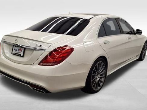 Used 2017 Mercedes-Benz S 550 Sedan image 7