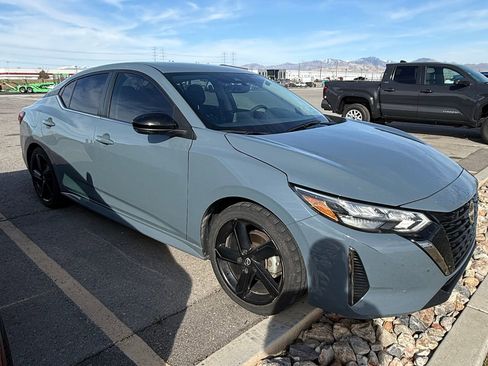 Used 2024 Nissan Sentra SR image 1