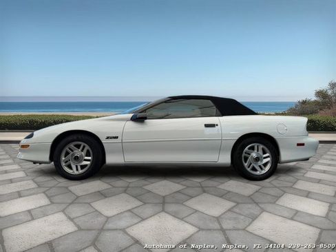 Used 1994 Chevrolet Camaro Z28 image 5