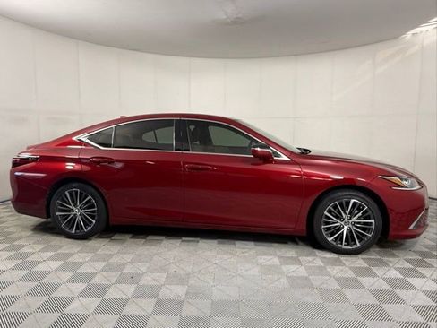 Used 2022 Lexus ES 350 w/ Premium Package FWD image 14