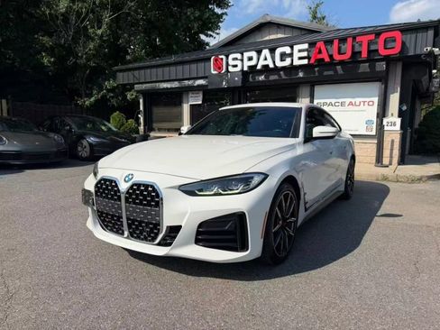 Used 2022 BMW 430i Gran Coupe w/ M Sport Package RWD image 2
