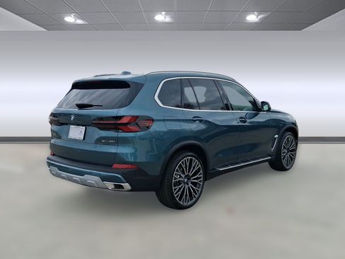 Used 2026 BMW X5 xDrive40i w/ Executive Package AWD/4WD image 6