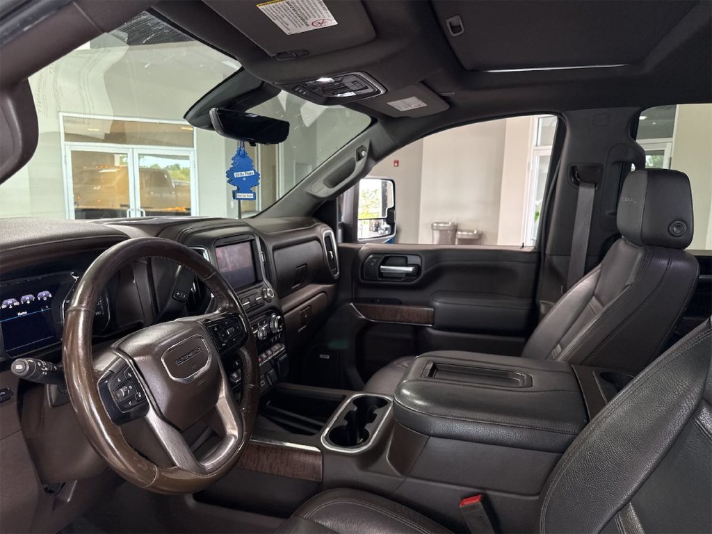 Used 2020 GMC Sierra 2500 Denali w/ Denali Ultimate Package AWD/4WD image 13