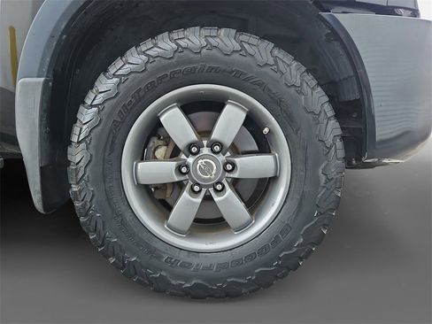 Used 2015 Nissan Titan PRO-4X image 15