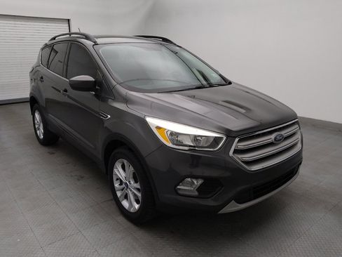 Used 2018 Ford Escape SE w/ SE Sync 3 Package image 13