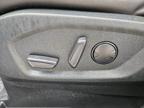 Used 2022 Ford Edge SEL image 12